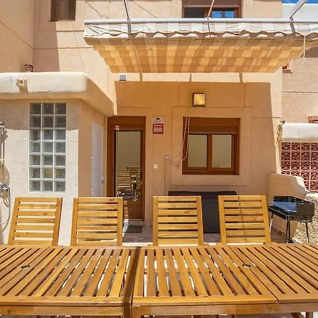 Vakantiehuis Lenka-beach House At La Mata-right By The Torrevieja